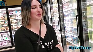 Wild Creampie For Grocery Store Pick Up
